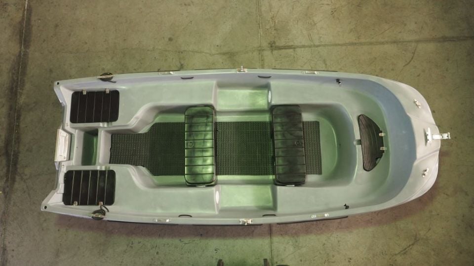 Pan's Marine P430 Polietilen Bot